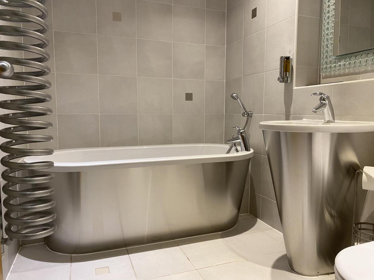 High View Serviced Apartment Cardiff Exteriör bild